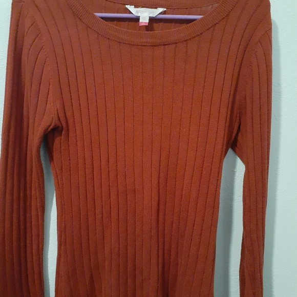 Long sleeve top - Picture 2 of 3